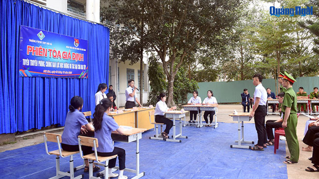 Phổ biến pháp luật qua phiên tòa giả định