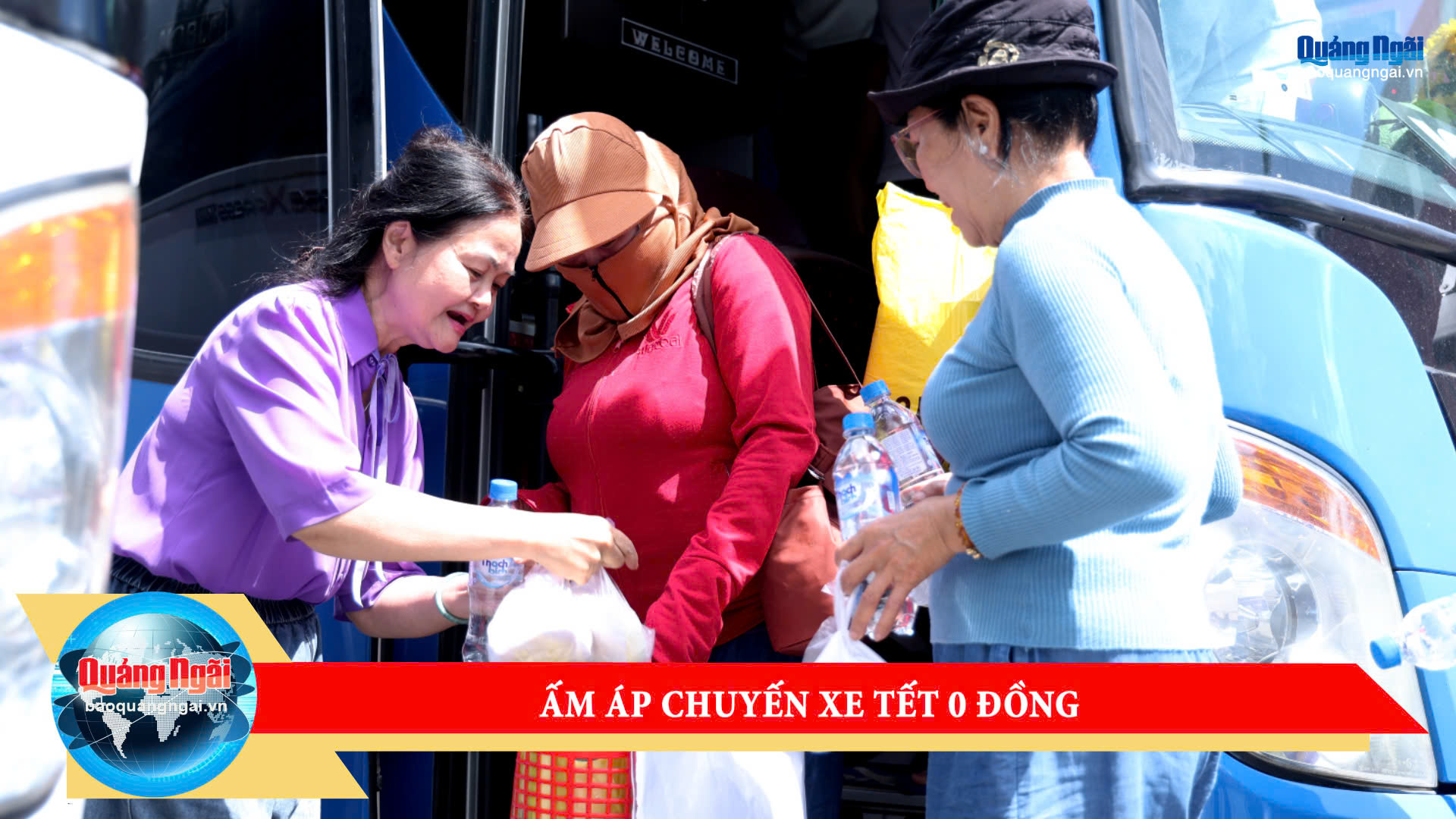 [Video]. Ấm áp chuyến xe Tết 0 đồng