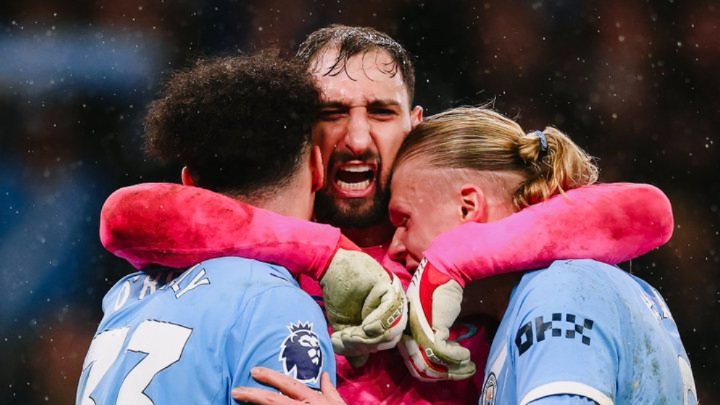 Ngoại hạng Anh 2025 - 2026: Man City áp sát Arsenal