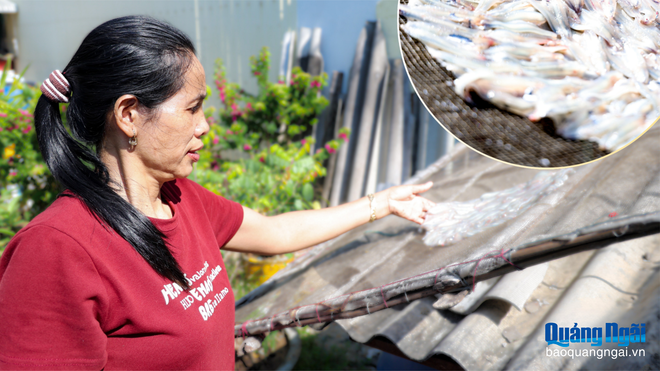 Giòn thơm bánh tráng cá cơm