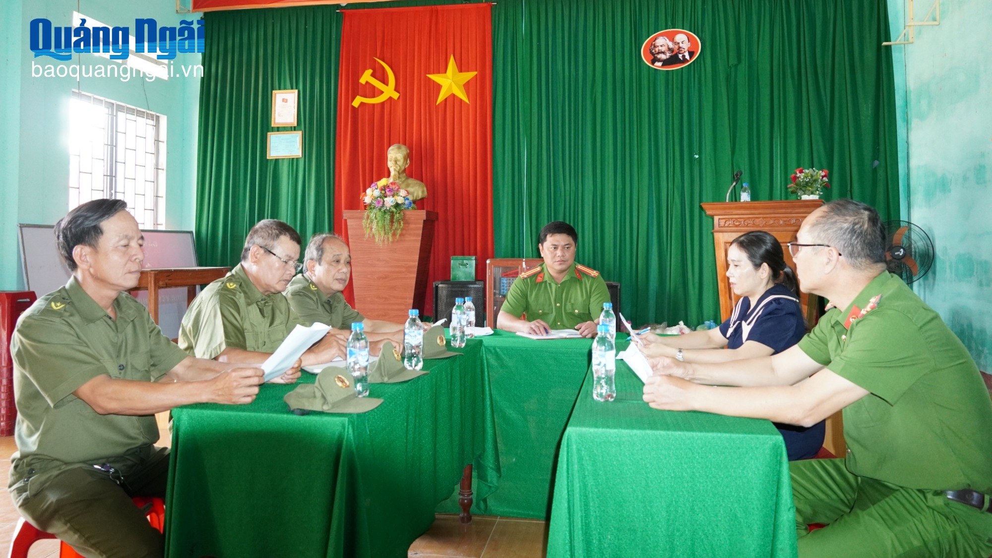 Giữ bình yên từ cơ sở