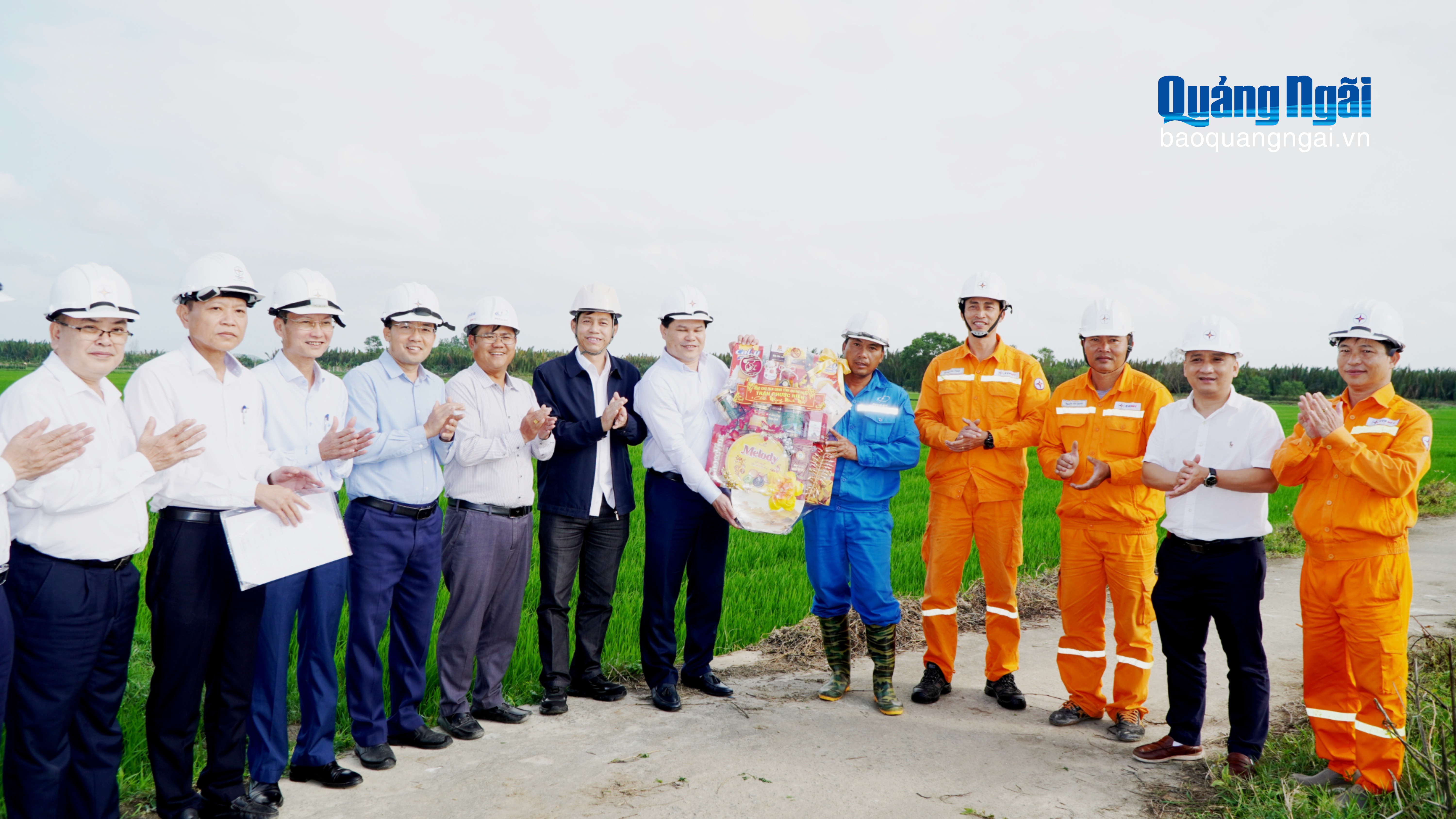 Phó Chủ tịch UBND tỉnh Trần Phước Hiền thăm, chúc Tết các địa phương, đơn vị