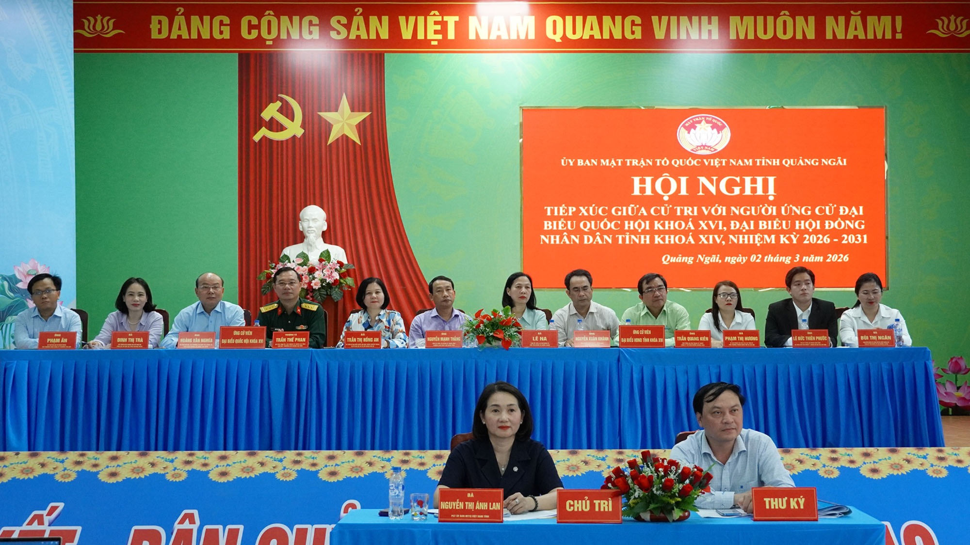 Người ứng cử đại biểu Quốc hội và HĐND tỉnh tiếp xúc cử tri xã Trà Giang và Nghĩa Giang