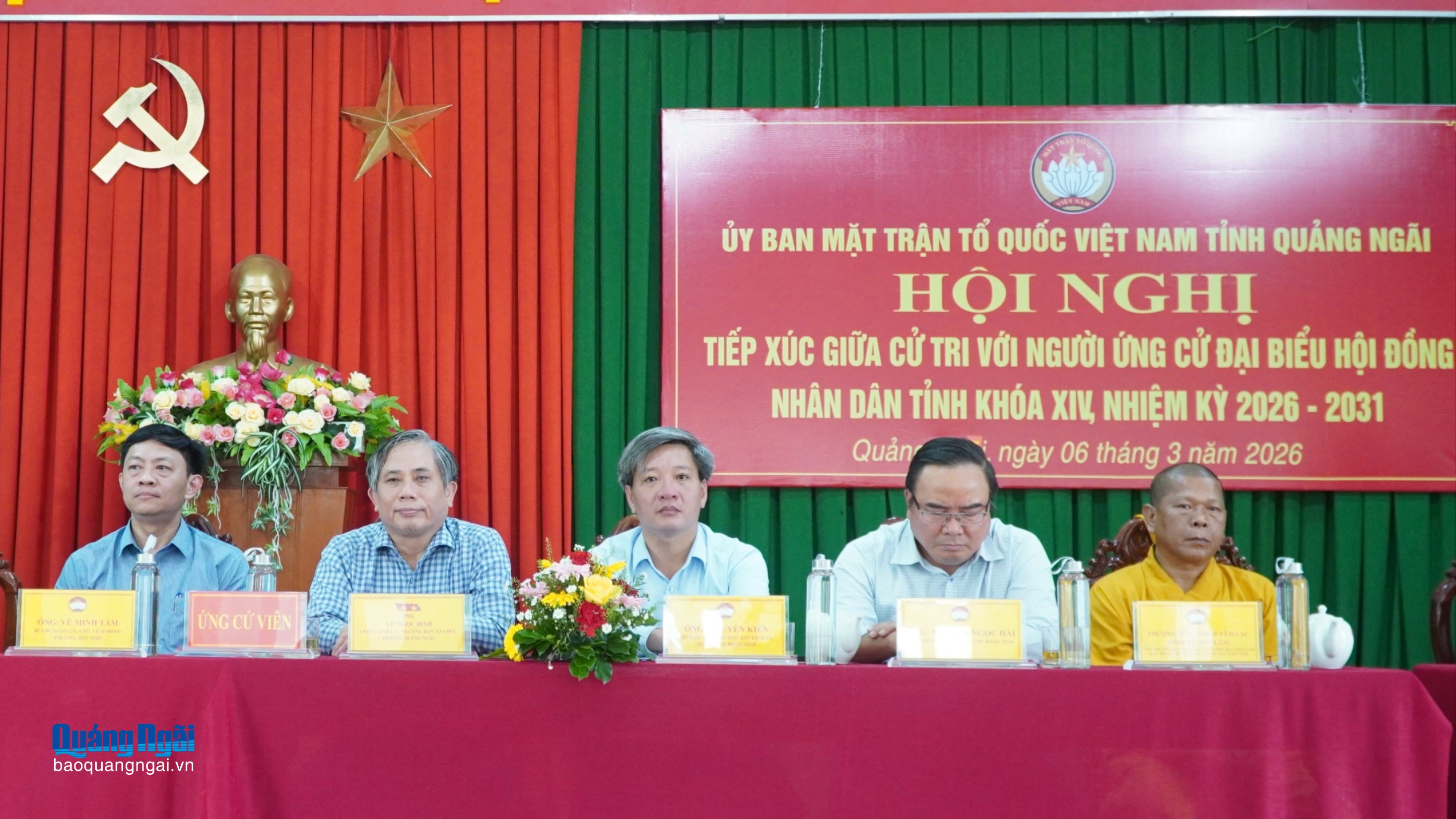 Người đại biểu dân cử phải “nói đi đôi với làm”