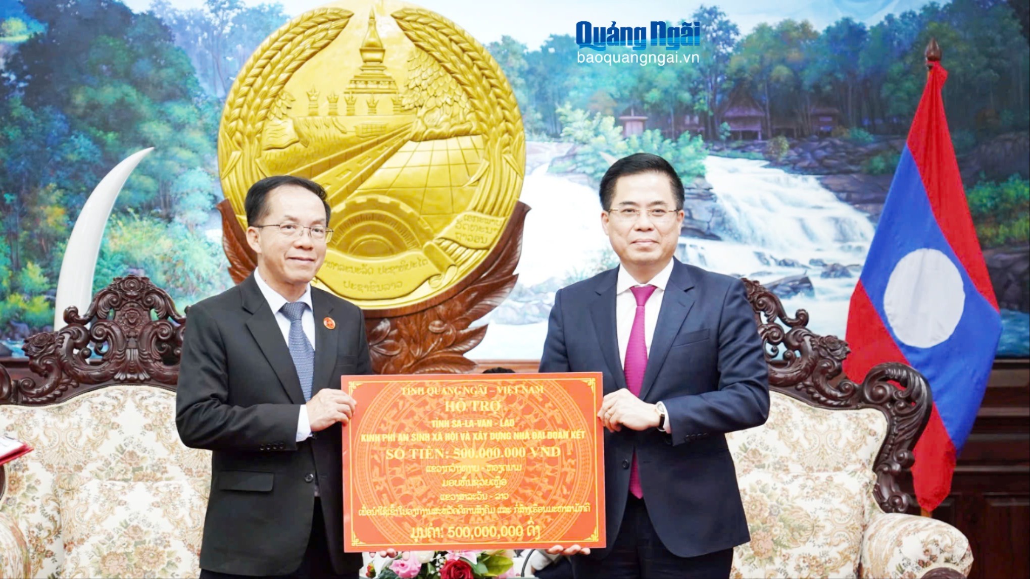 Đoàn công tác của tỉnh Quảng Ngãi thăm, chúc Tết cổ truyền Lào tại 2 tỉnh Sekong và Salavan