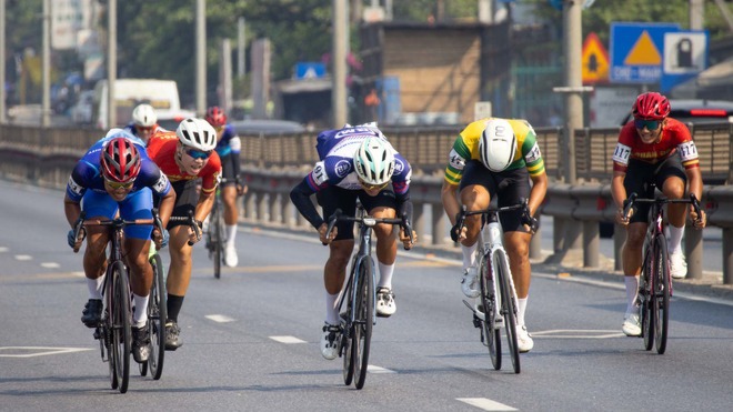 Yarash xé Áo Vàng, Áo Chấm Đỏ và Áo Cam đổi chủ sau chặng 10 Cúp Truyền hình 2026