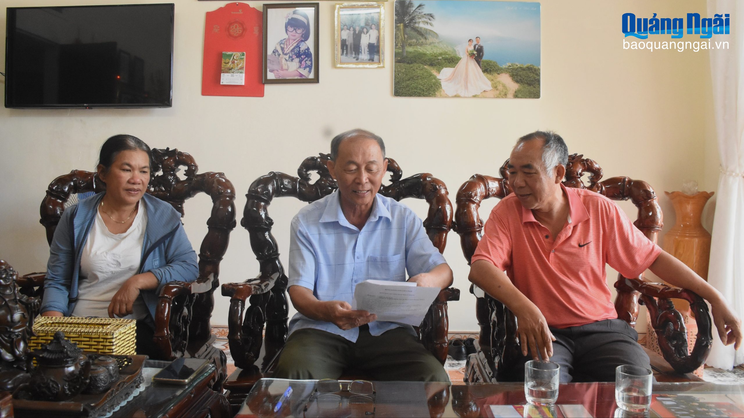 Cầu nối giữa Đảng, chính quyền với nhân dân