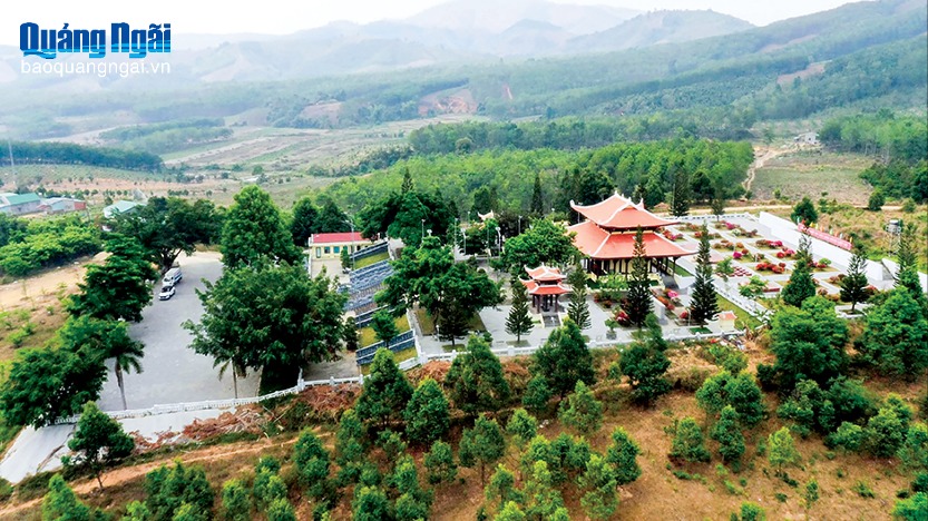 Huyền thoại giữa mây ngàn