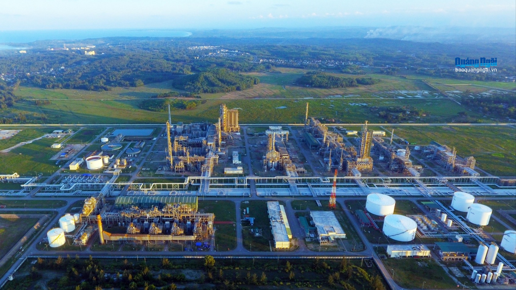 Xây dựng cơ chế đặc thù cho Trung tâm lọc hóa dầu và năng lượng quốc gia tại KKT Dung Quất