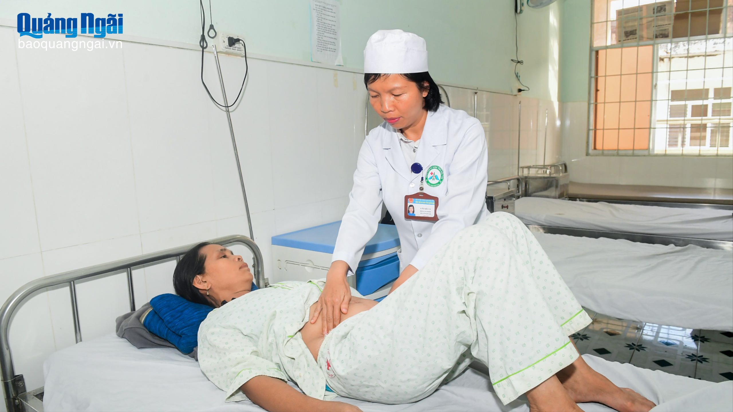 Tận tâm với người bệnh