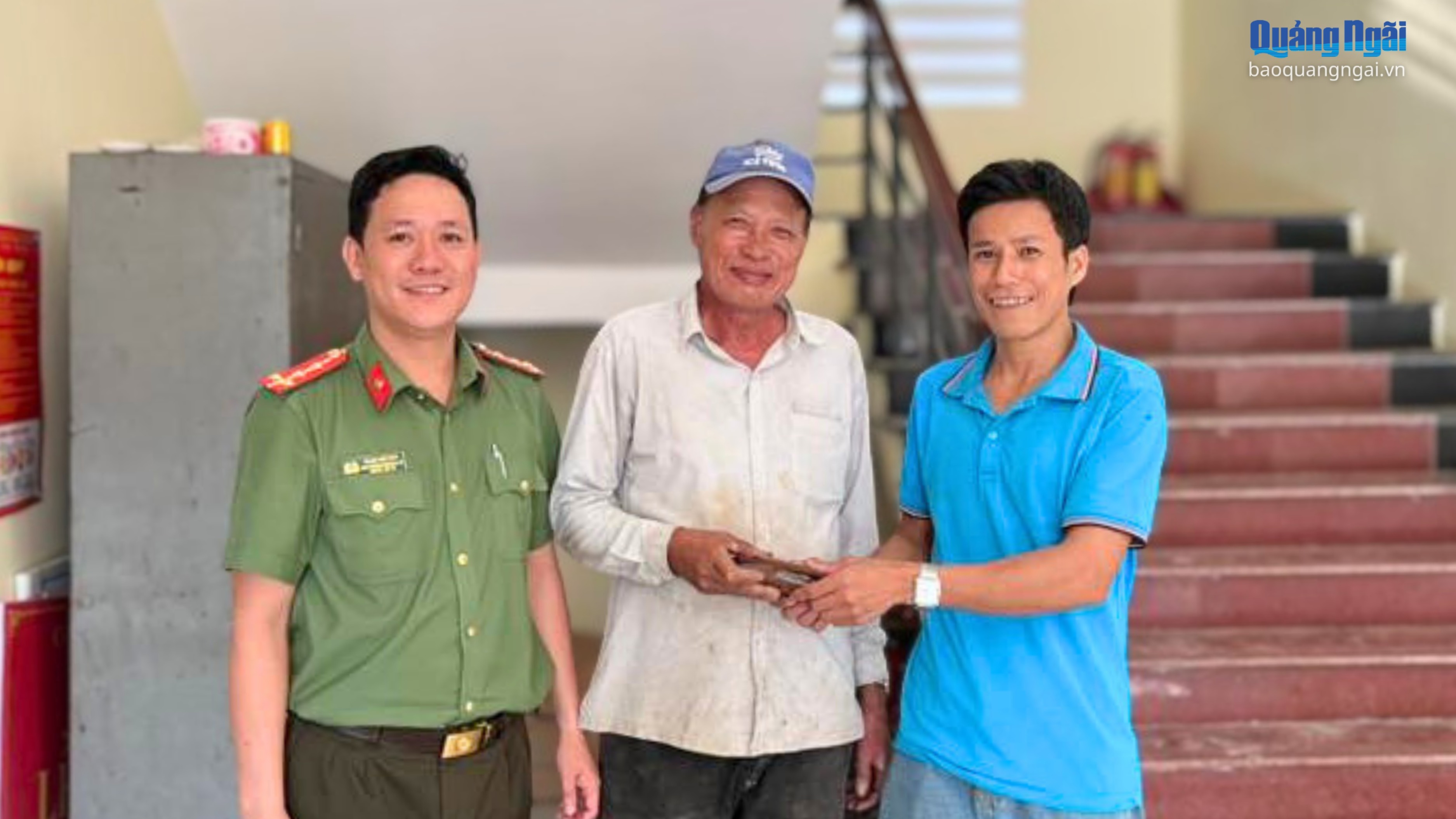 Nhặt được hơn 6 triệu đồng, tìm trả lại người đã đánh rơi