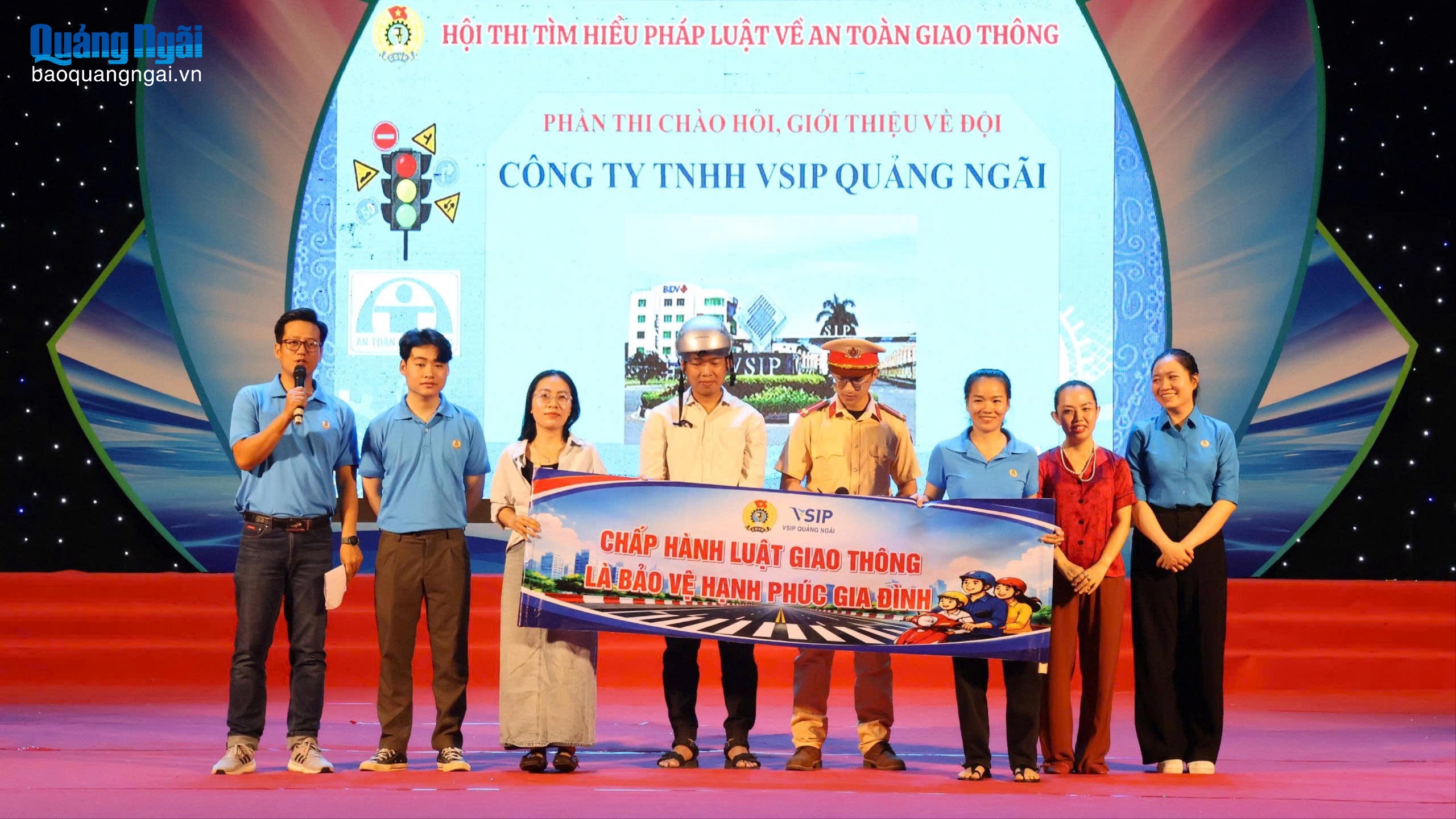 Đưa chính sách pháp luật đến với người lao động