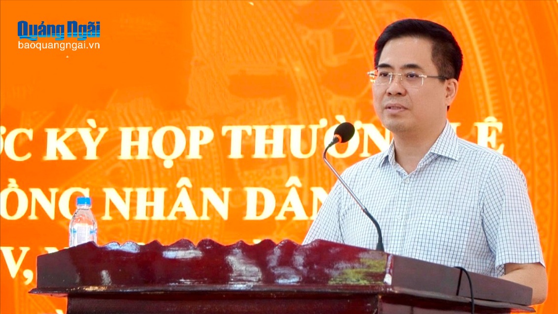 Chủ tịch UBND tỉnh Nguyễn Hoàng Giang tiếp xúc cử tri xã Mộ Đức