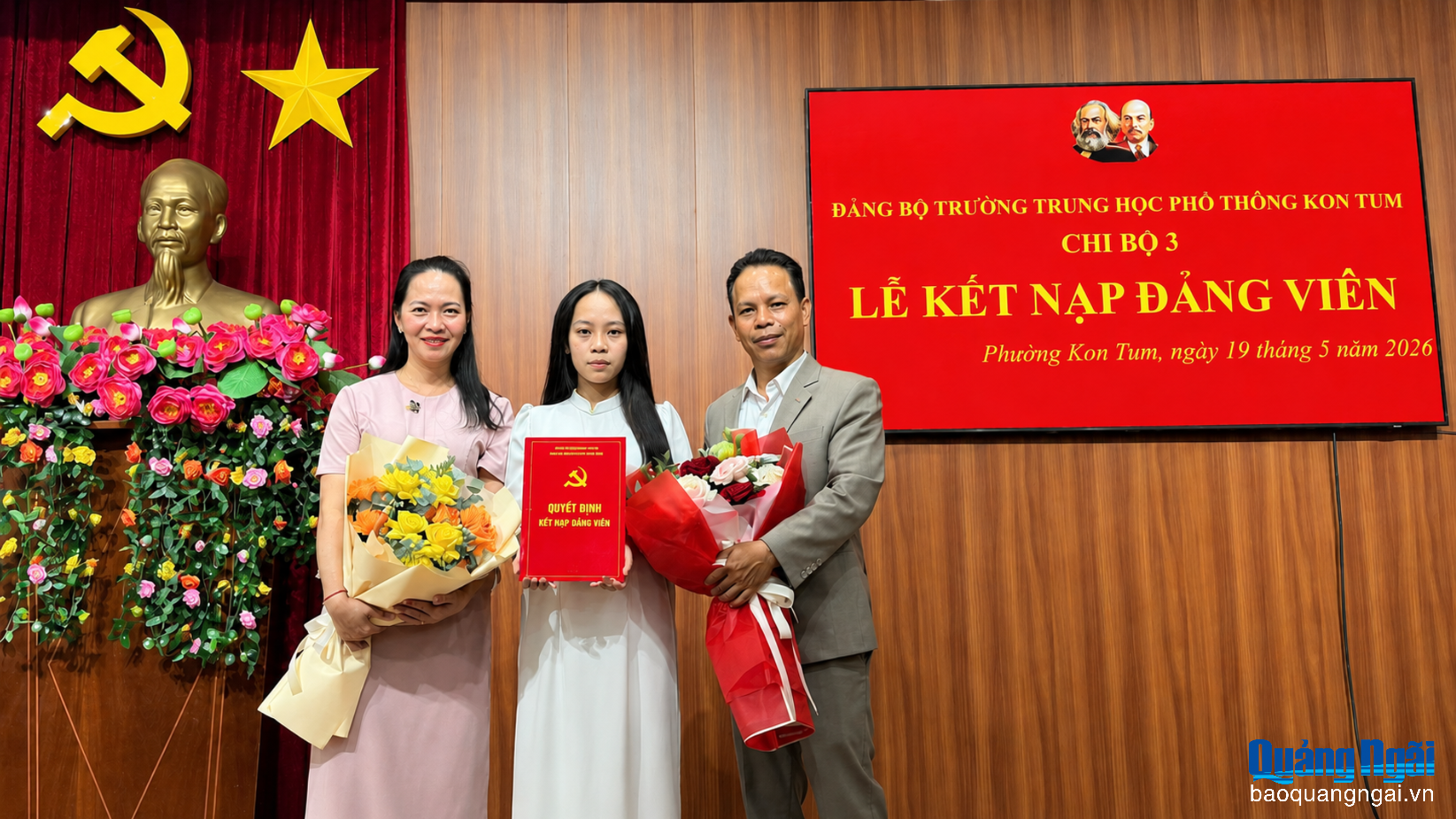Tăng cường sức trẻ và sức chiến đấu cho Đảng