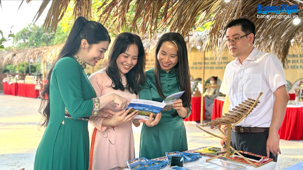 Tạo sức hút từ di sản văn hóa