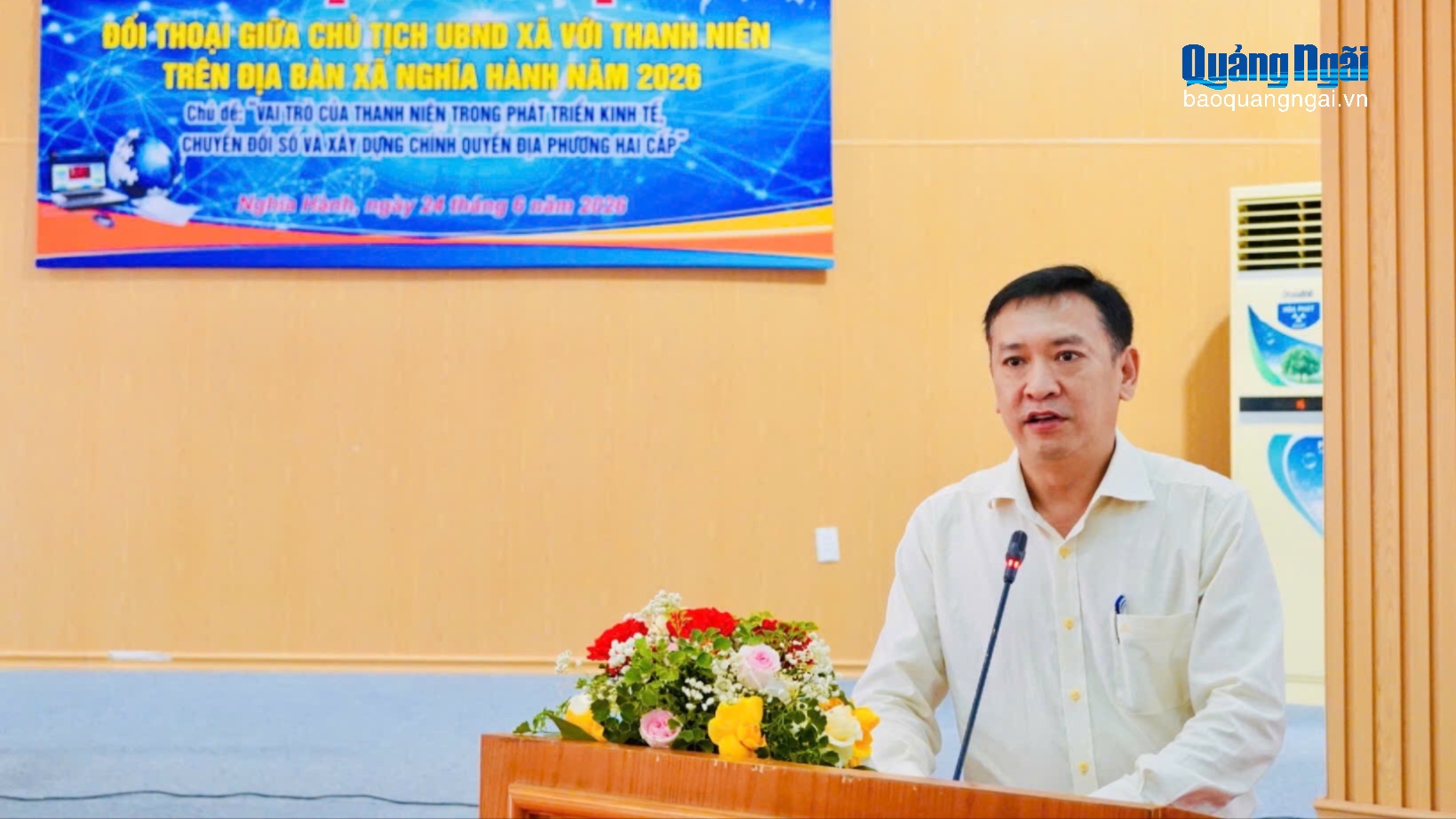 Đối thoại với thanh niên về chuyển đổi số và phát triển kinh tế