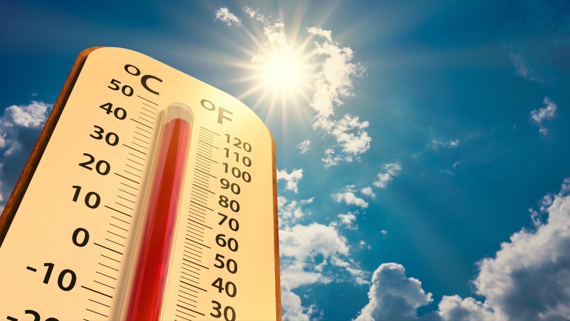 Thời tiết Quảng Ngãi ngày 25/6: Nắng nóng gay gắt, miền núi chạm ngưỡng 39°C
