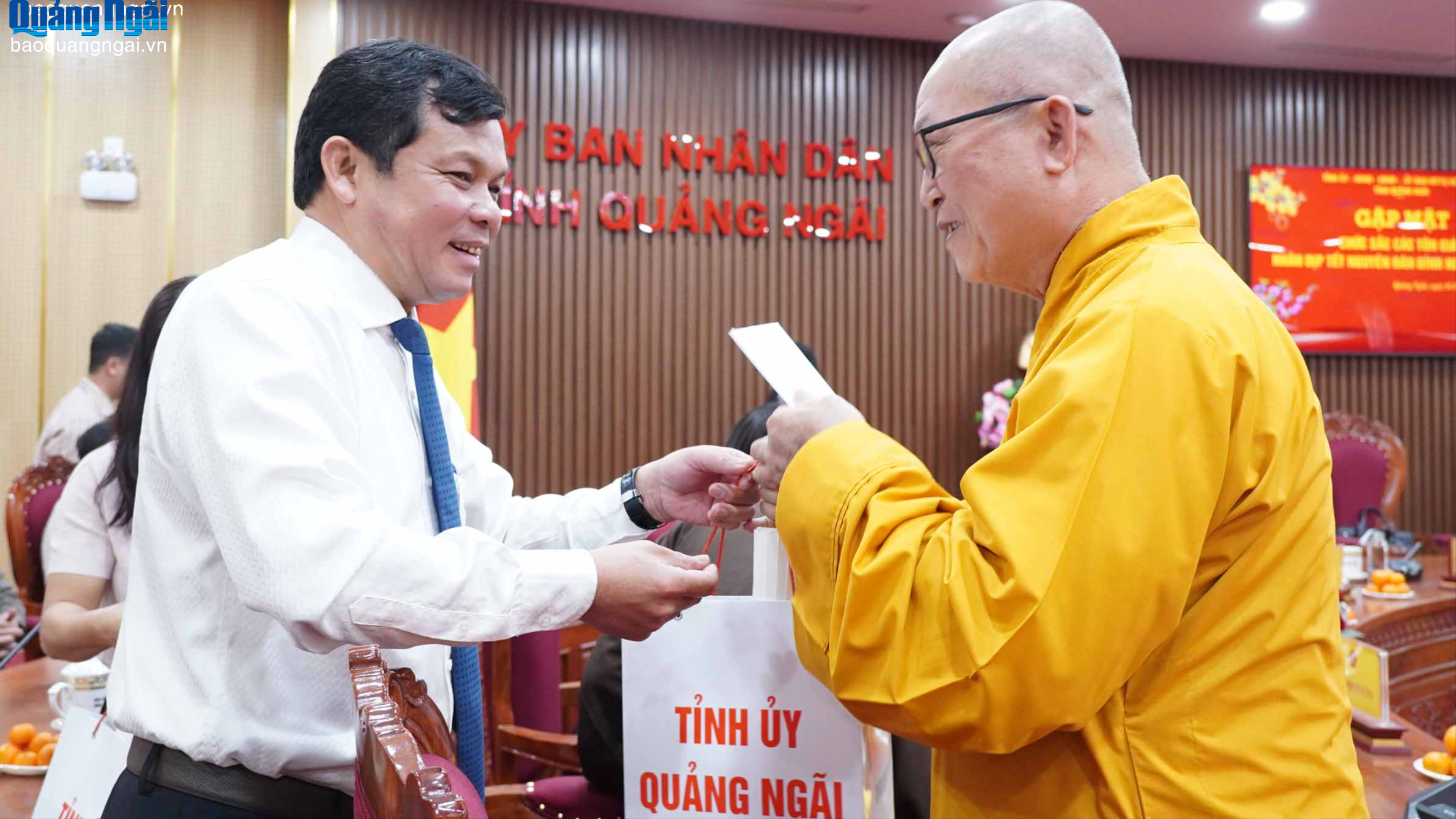 Thường trực Tỉnh ủy gặp mặt chức sắc các tôn giáo nhân dịp Xuân Bính Ngọ