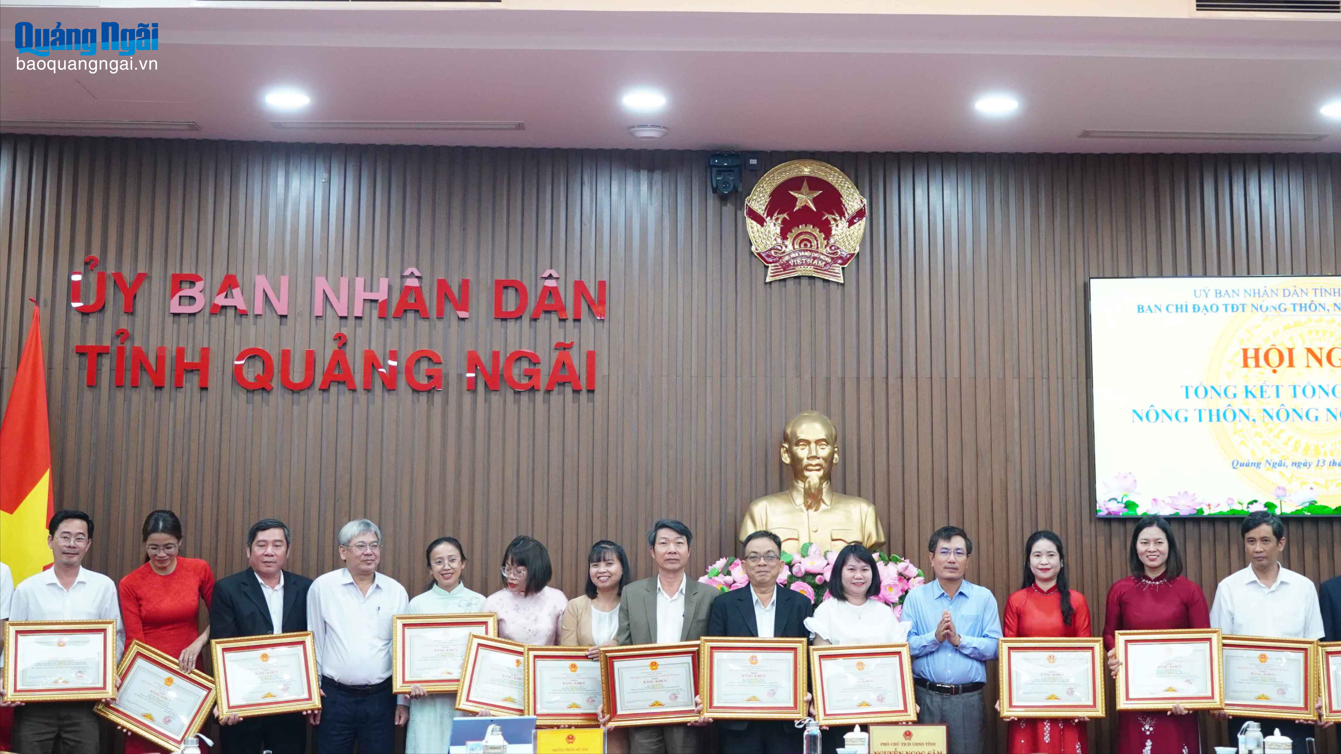 Quảng Ngãi có hơn 239,4 nghìn hộ dân hoạt động trong lĩnh vực nông nghiệp