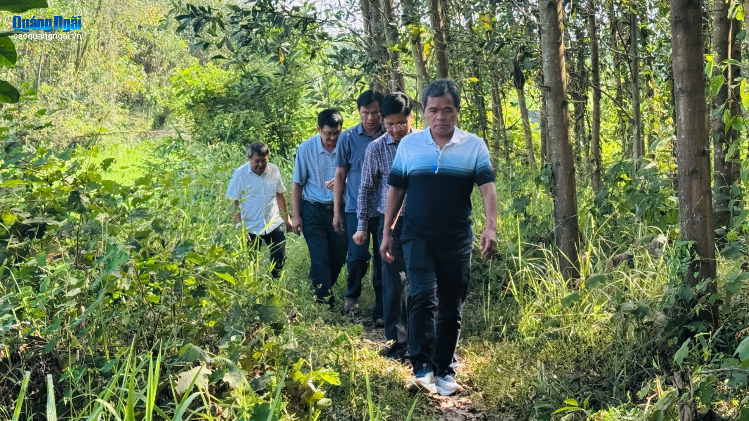 Bí thư Tỉnh ủy Hồ Văn Niên khảo sát định hướng quy hoạch dự án nghỉ dưỡng và du lịch sinh thái Thạch Bích - Núi Chúa