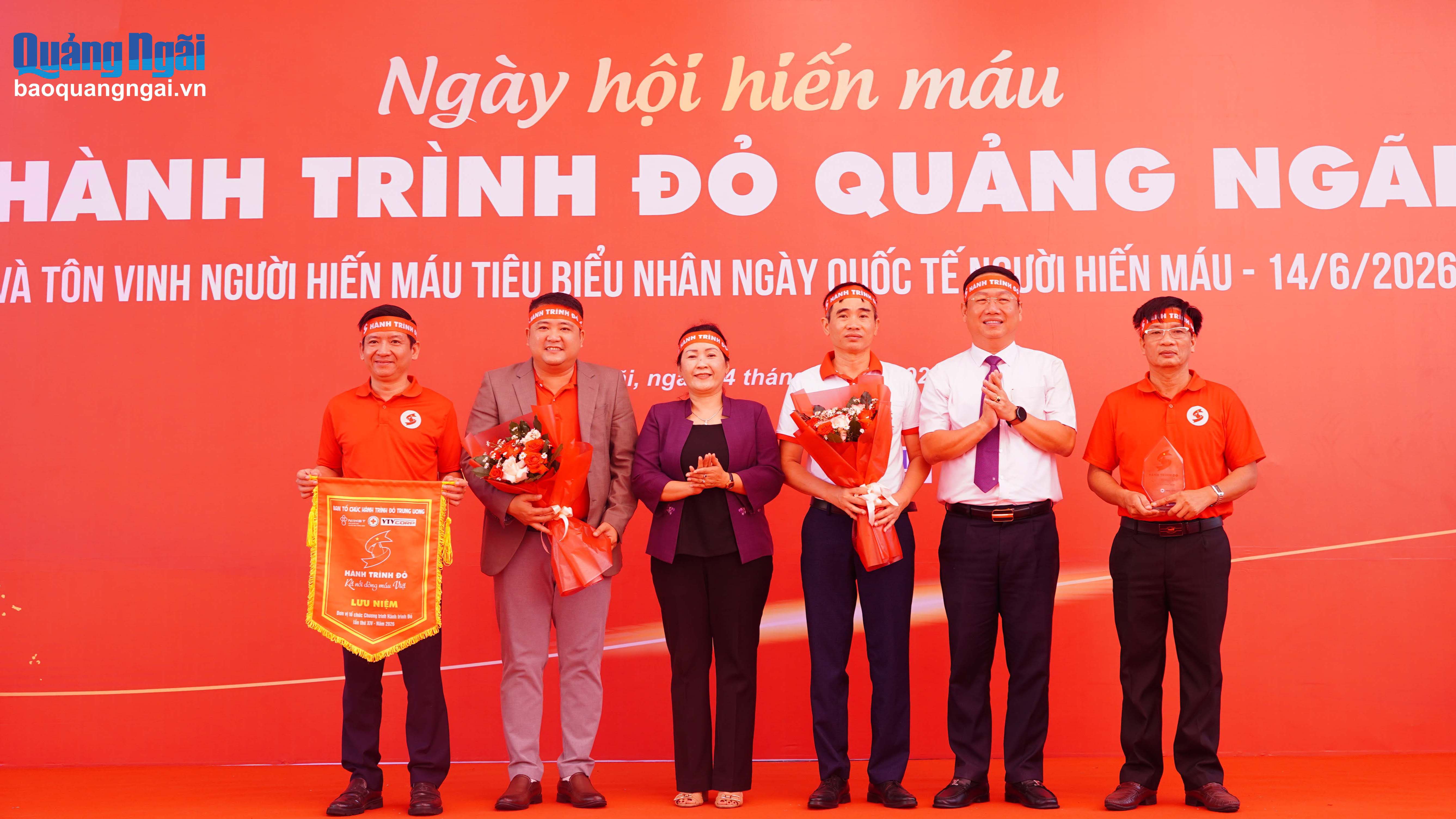 Chương trình “Hành trình Đỏ - Kết nối dòng máu Việt” lần thứ 12 tại Quảng Ngãi