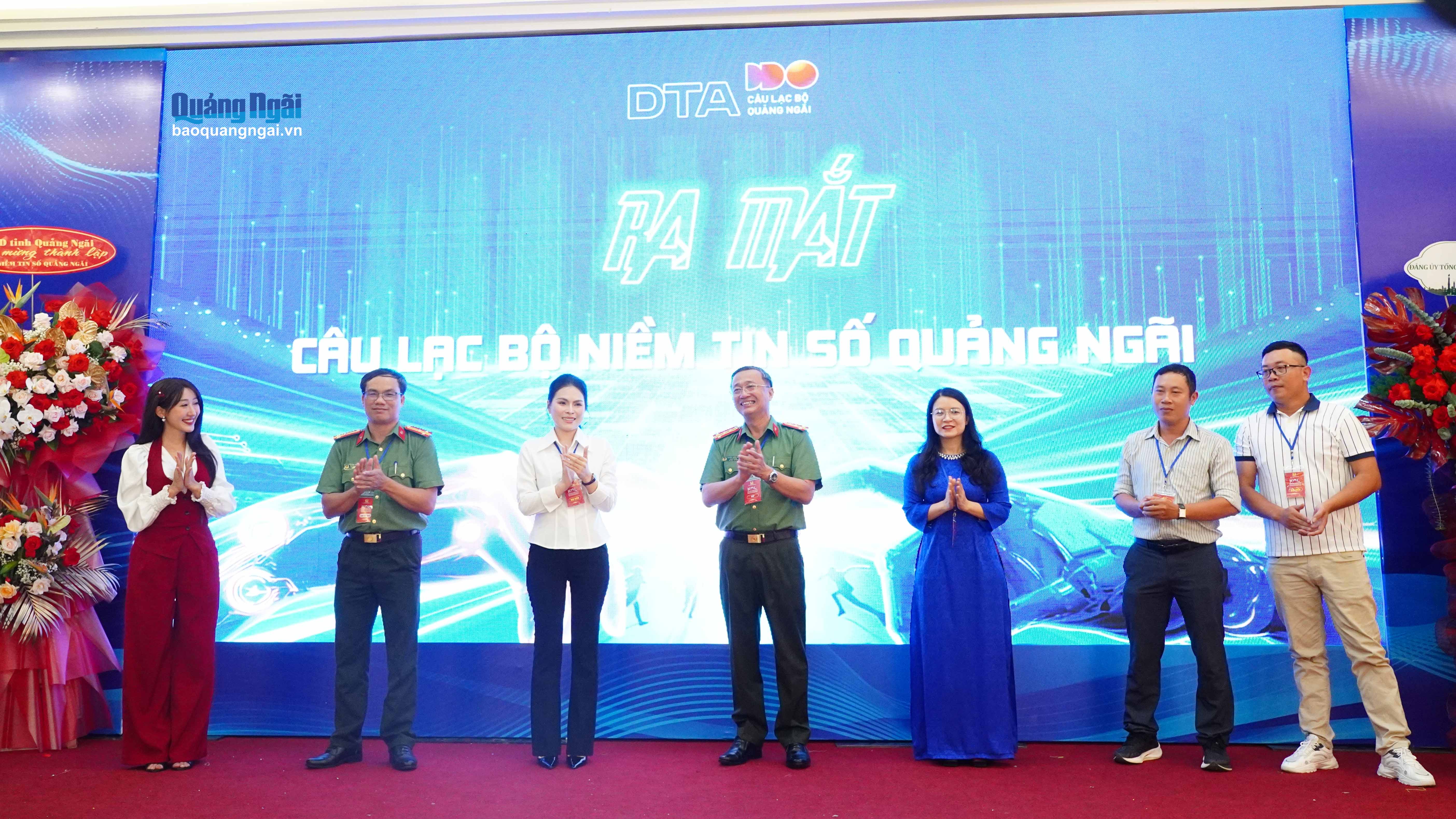 Chung tay xây dựng môi trường số an toàn, minh bạch, nhân văn