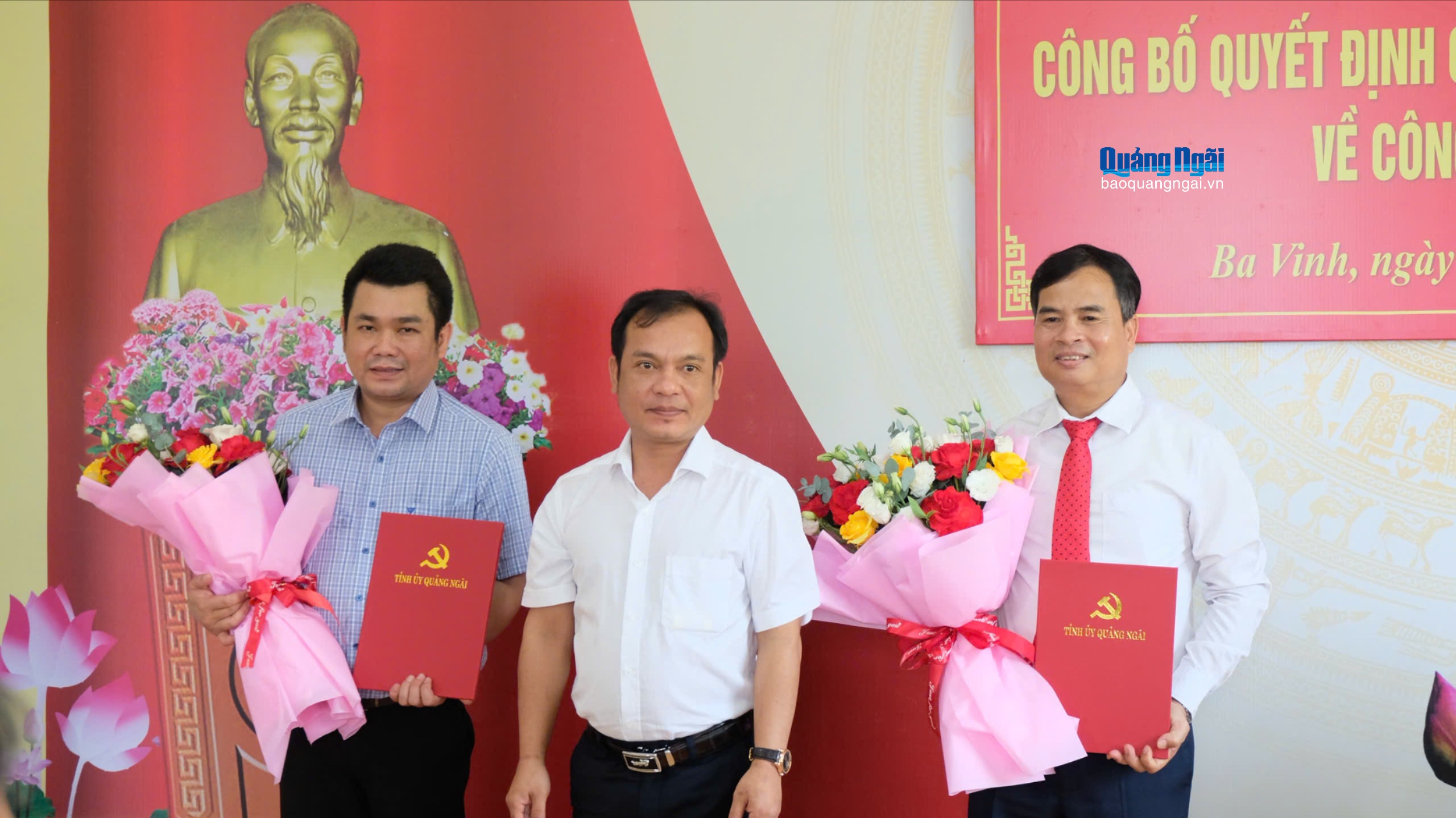 Công bố quyết định về công tác cán bộ tại xã Ba Vinh