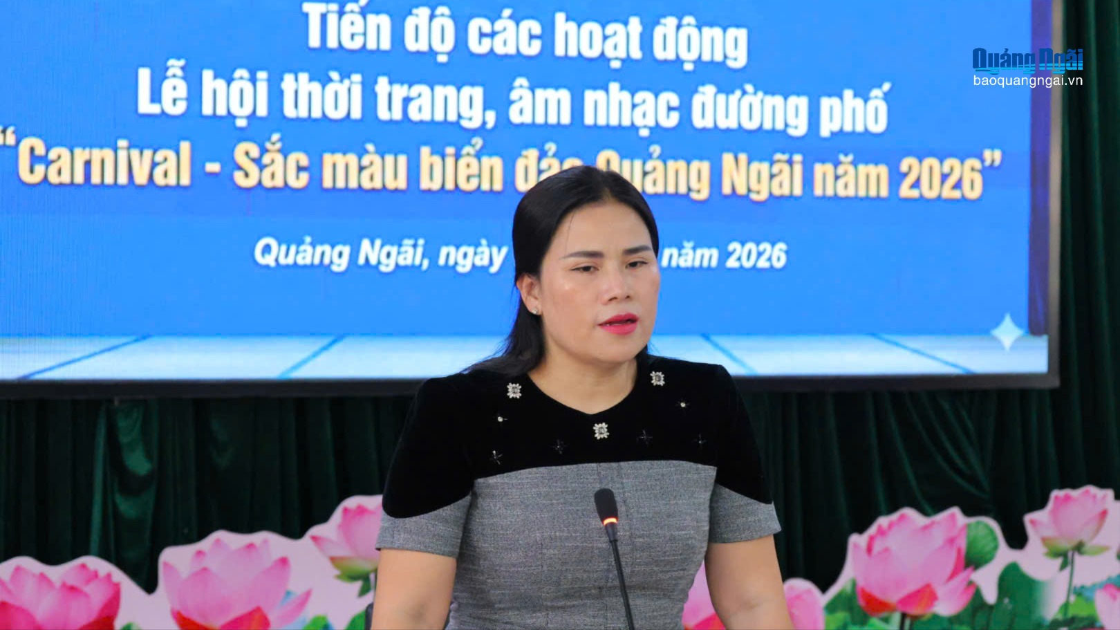 Hơn 3.000 người tham gia Carnival sắc màu biển đảo Quảng Ngãi