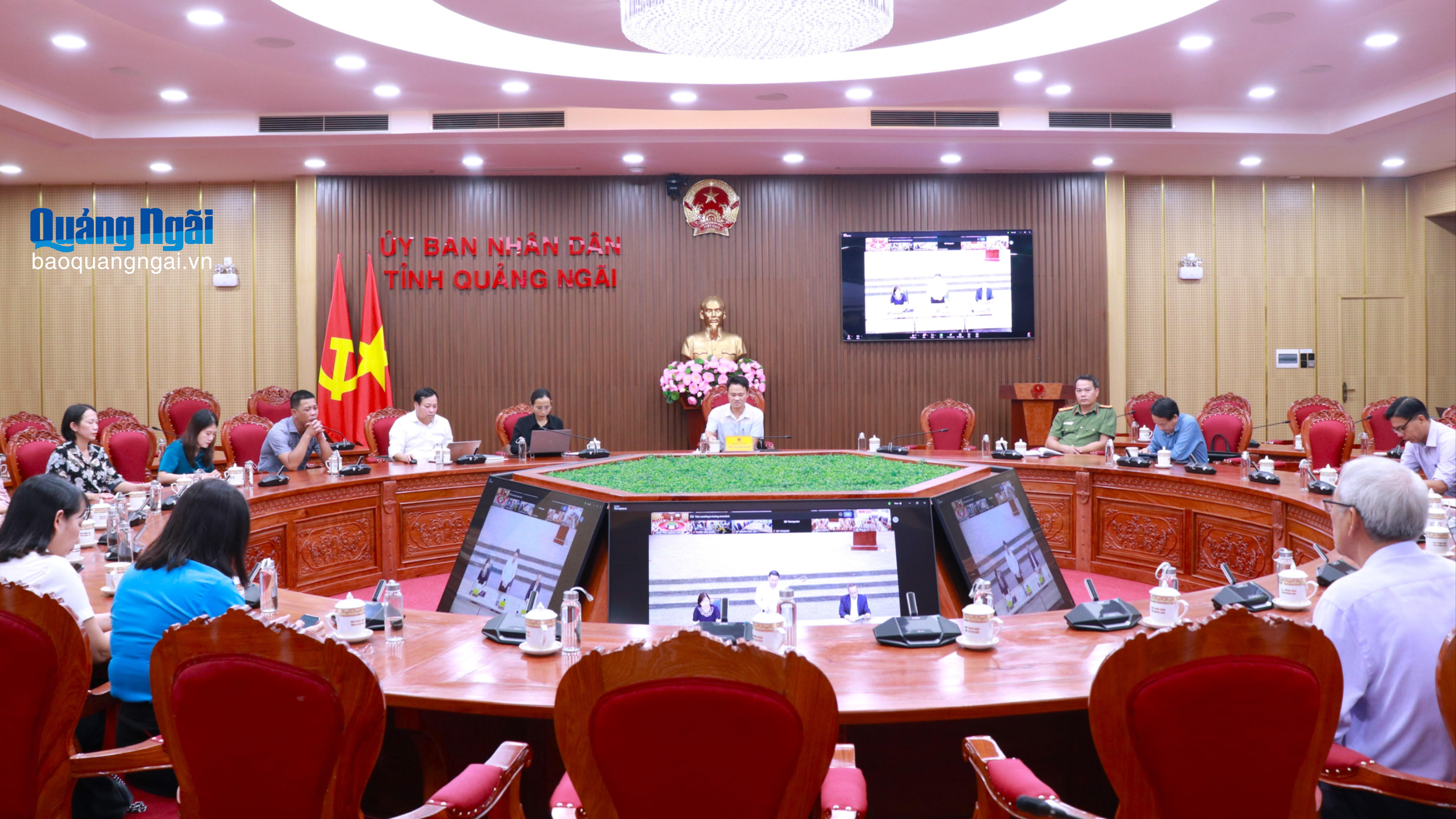 Hội thảo “Nhận diện điểm nghẽn và đề xuất giải pháp khắc phục liên quan đến lĩnh vực đất đai”