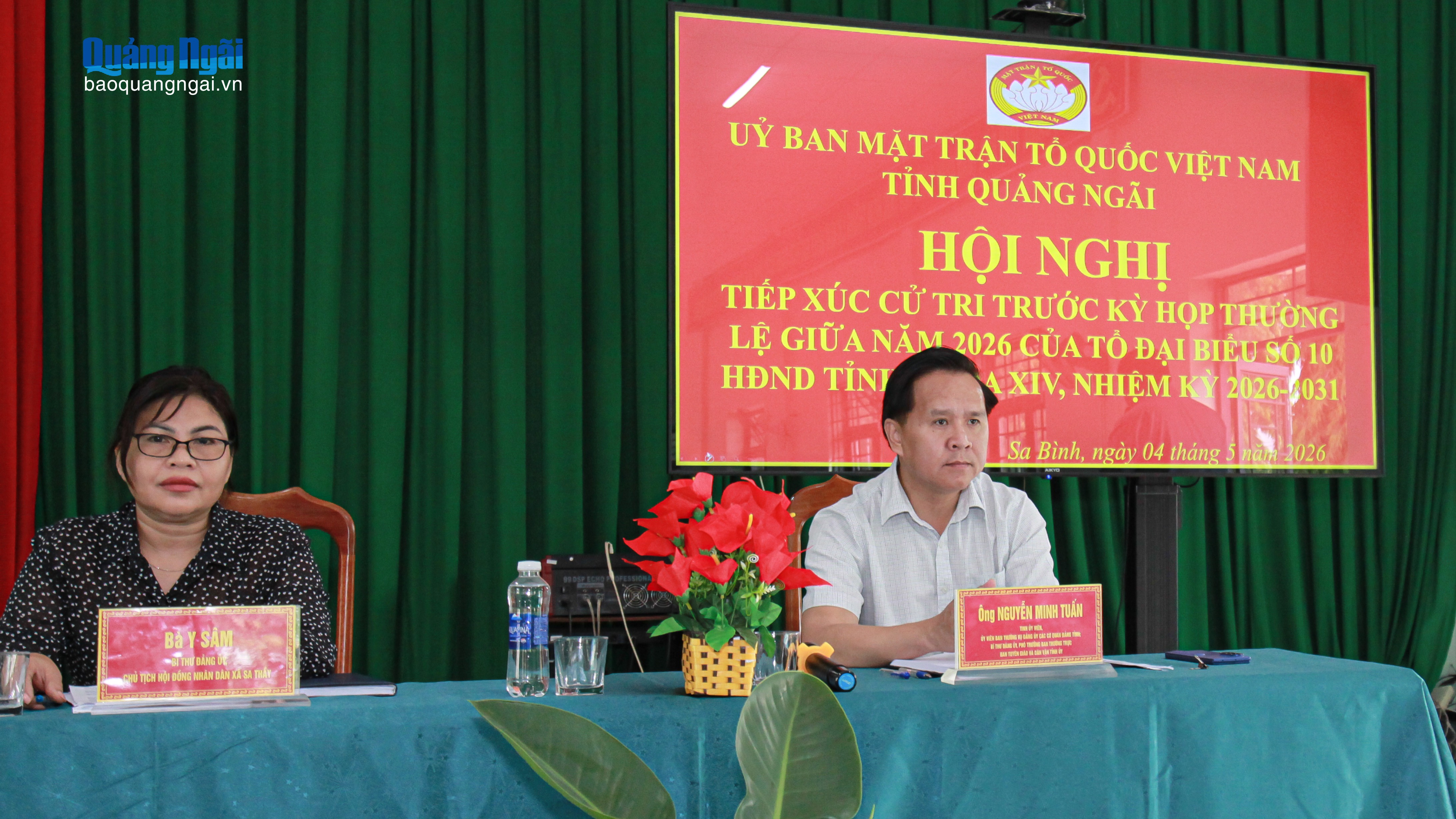 Tổ đại biểu số 10 Hội đồng nhân dân tỉnh tiếp xúc cử tri tại xã Sa Bình