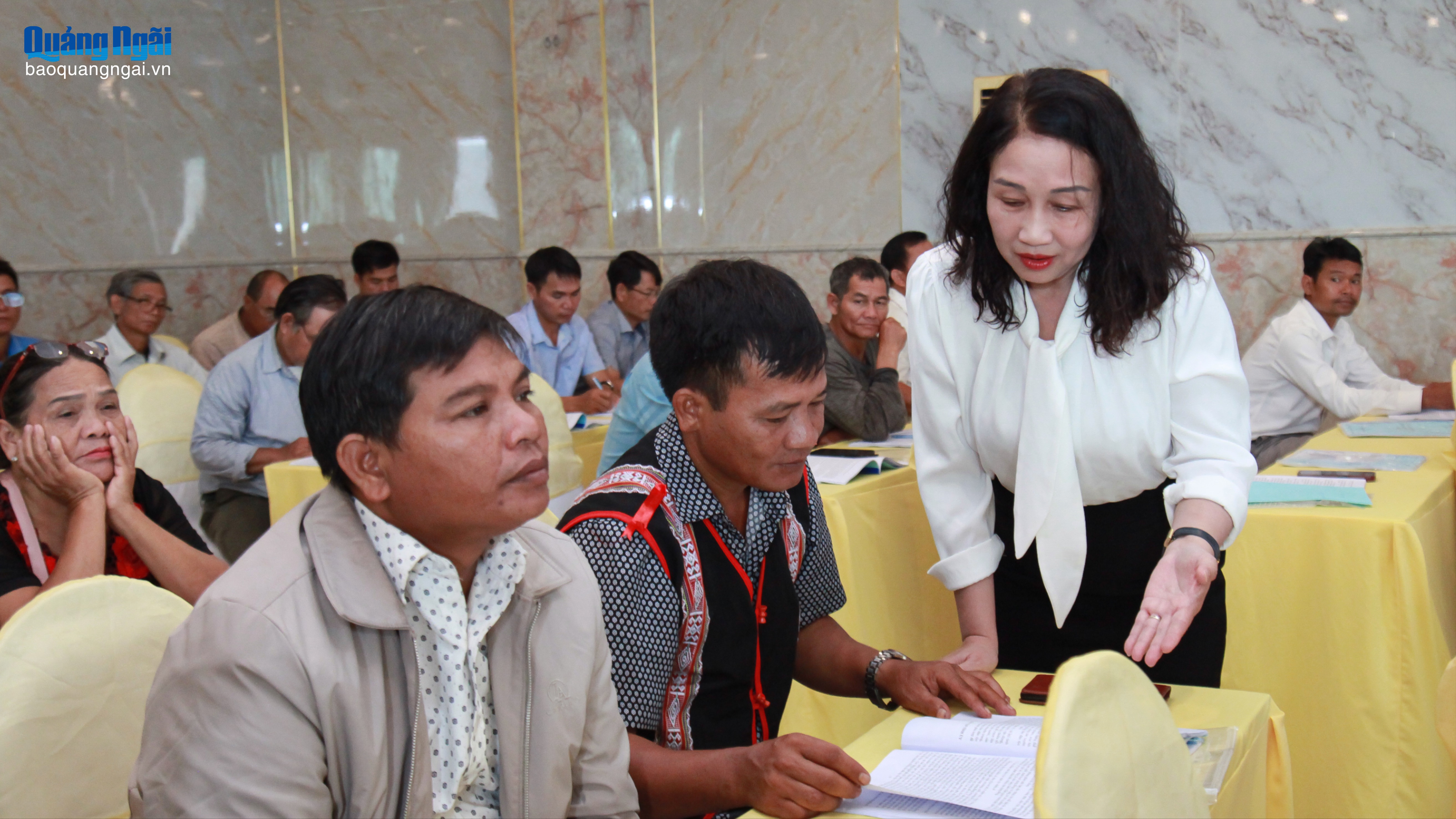 Nâng cao kỹ năng tuyên truyền, vận động cho người có uy tín