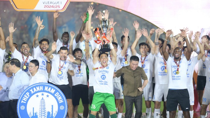 Nam Định tiếp bước Gia Lai, Long An, Bình Dương, Hà Nội FC