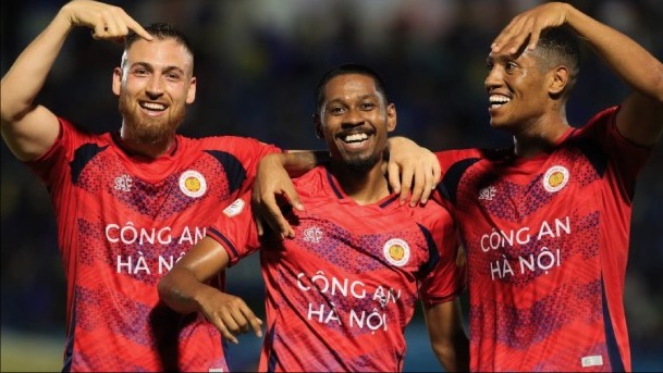 Công an Hà Nội, 3 năm 2 ngôi vô địch