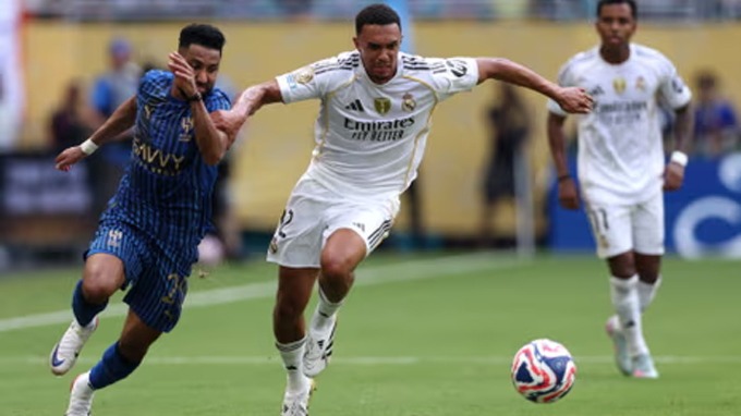 Cánh chim lạ Al Hilal dừng bước