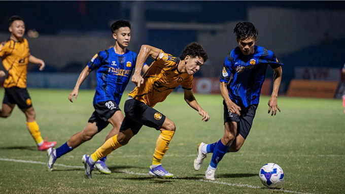 Đông Á Thanh Hóa “neo” ở đáy bảng