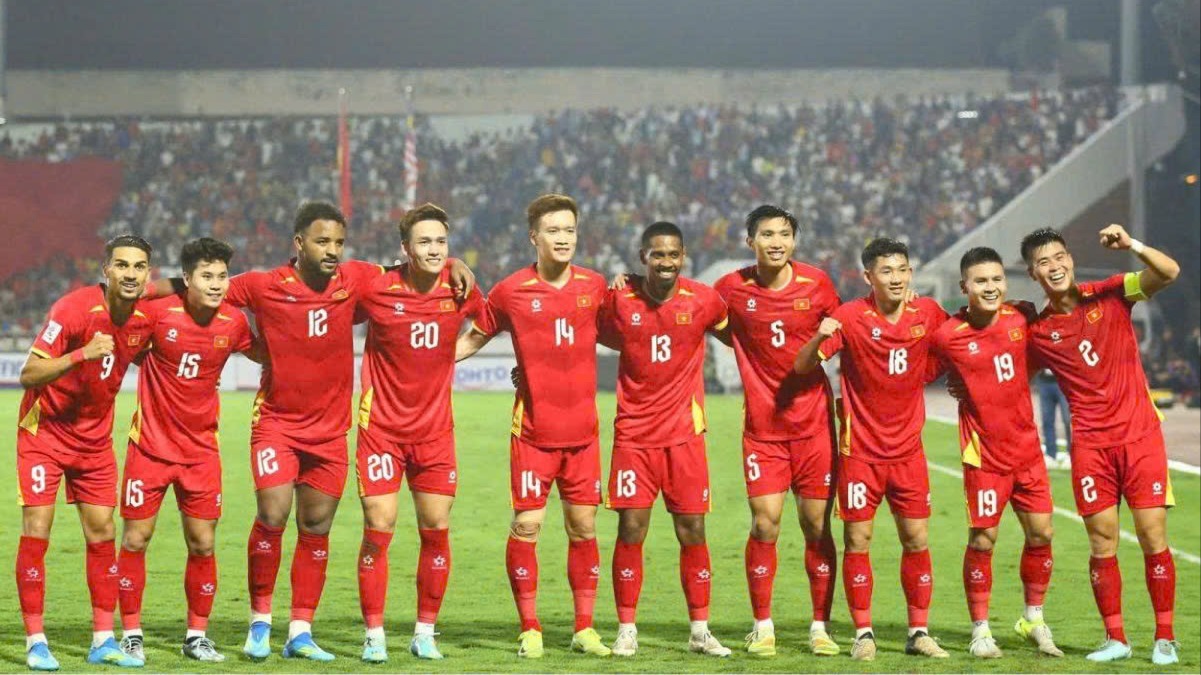 World Cup xa hay gần?