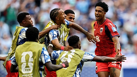 Vỡ òa với điểm số đầu tiên tại World Cup