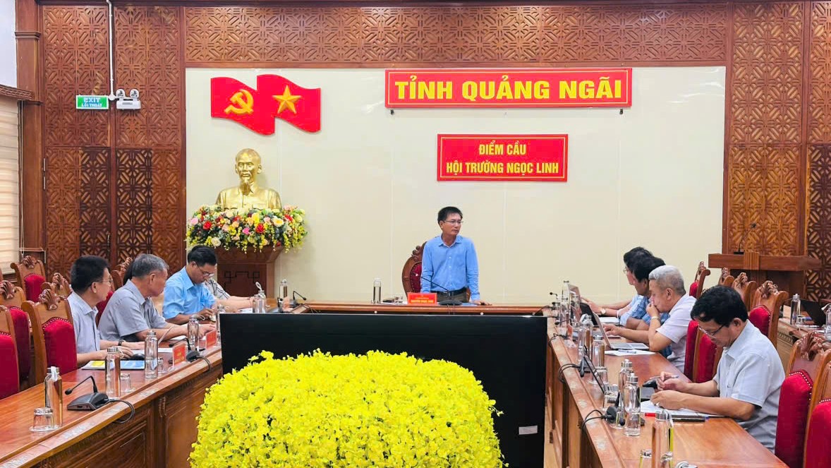 Khẩn trương tháo gỡ vướng mắc dự án di dời bến xe Kon Tum