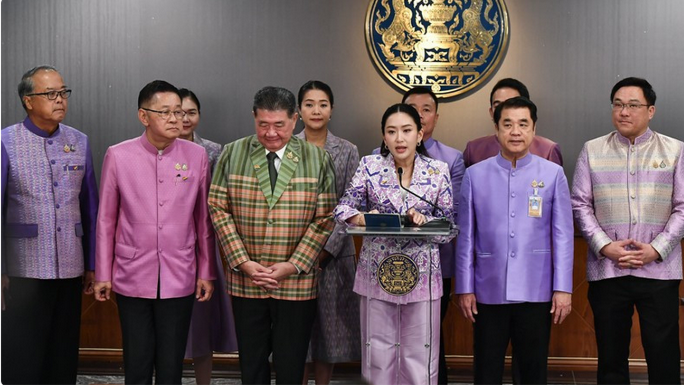 Thủ tướng Thái Lan khẳng định giải quyết tranh chấp với Campuchia bằng biện pháp hòa bình