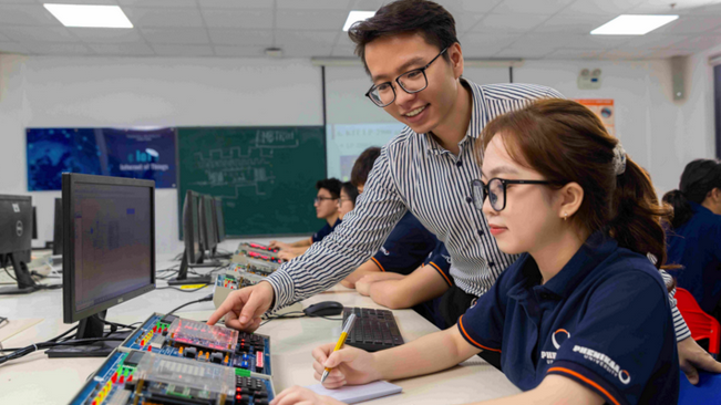 Loạt trường ngành Bán dẫn xét tuyển học bạ 2025