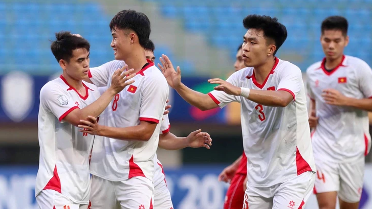 Đánh bại Lào 3-0, U23 Việt Nam khởi đầu suôn sẻ ở Giải U23 Đông Nam Á 2025