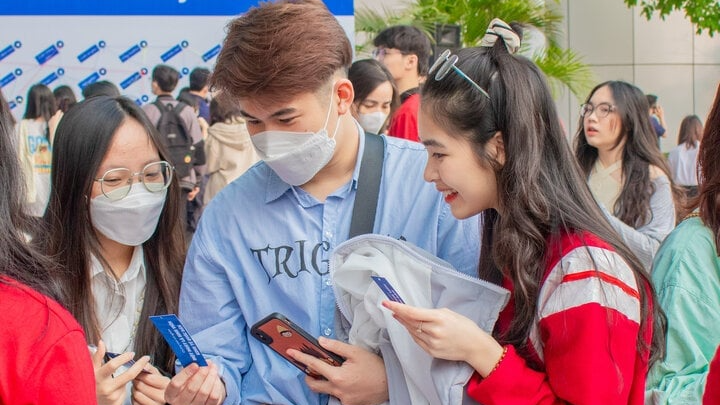 Học phí loạt trường đại học Kinh tế top đầu 2025