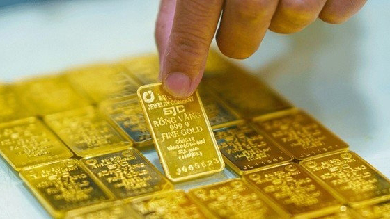 Giá vàng ngày 5/8: Tăng không ngừng nghỉ, vàng miếng SJC đang hướng lên lại đỉnh lịch sử