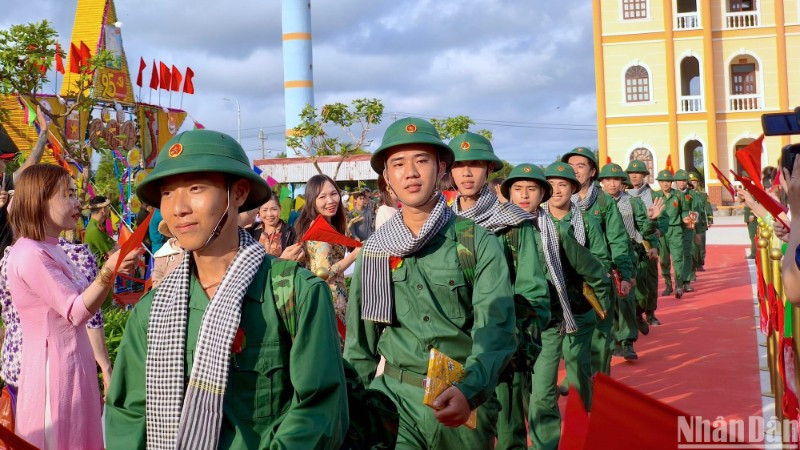 Gian dối về sức khỏe nhằm trốn tránh nghĩa vụ quân sự bị phạt đến 40 triệu đồng