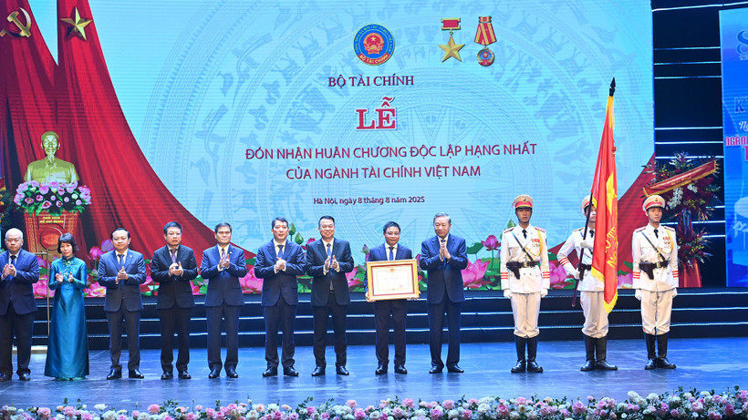 Ngành tài chính giữ vững vai trò lực lượng tiên phong trong đổi mới