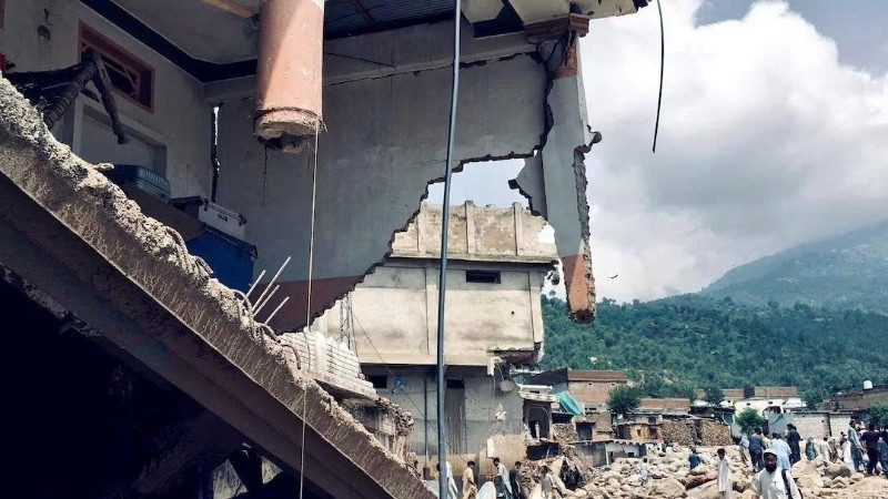 Lũ lụt nghiêm trọng tại Pakistan và Trung Quốc