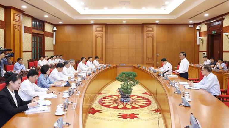 Kết luận số 185-KL/TW: Tăng cường lãnh đạo, chỉ đạo công tác tổ chức đại hội đảng bộ các cấp