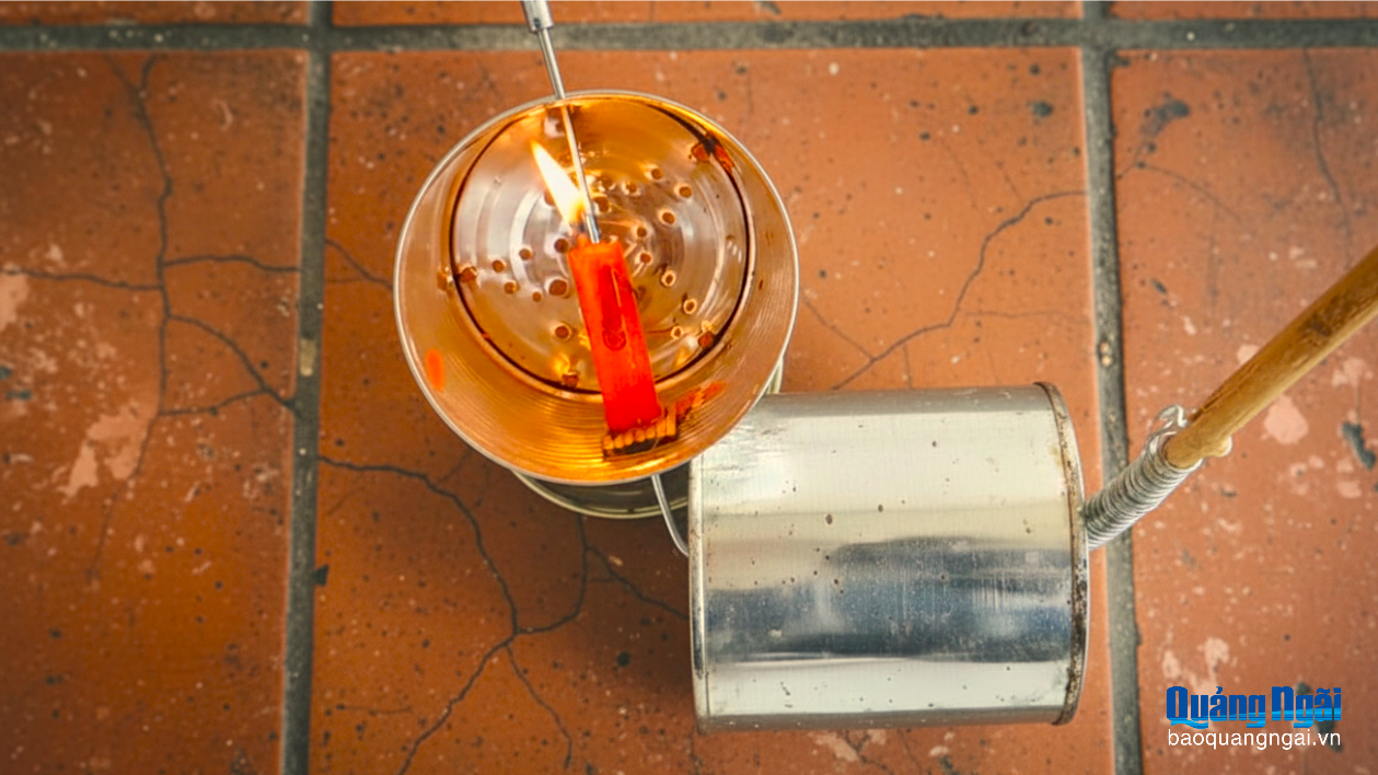 Chiếc lồng đèn trong ký ức