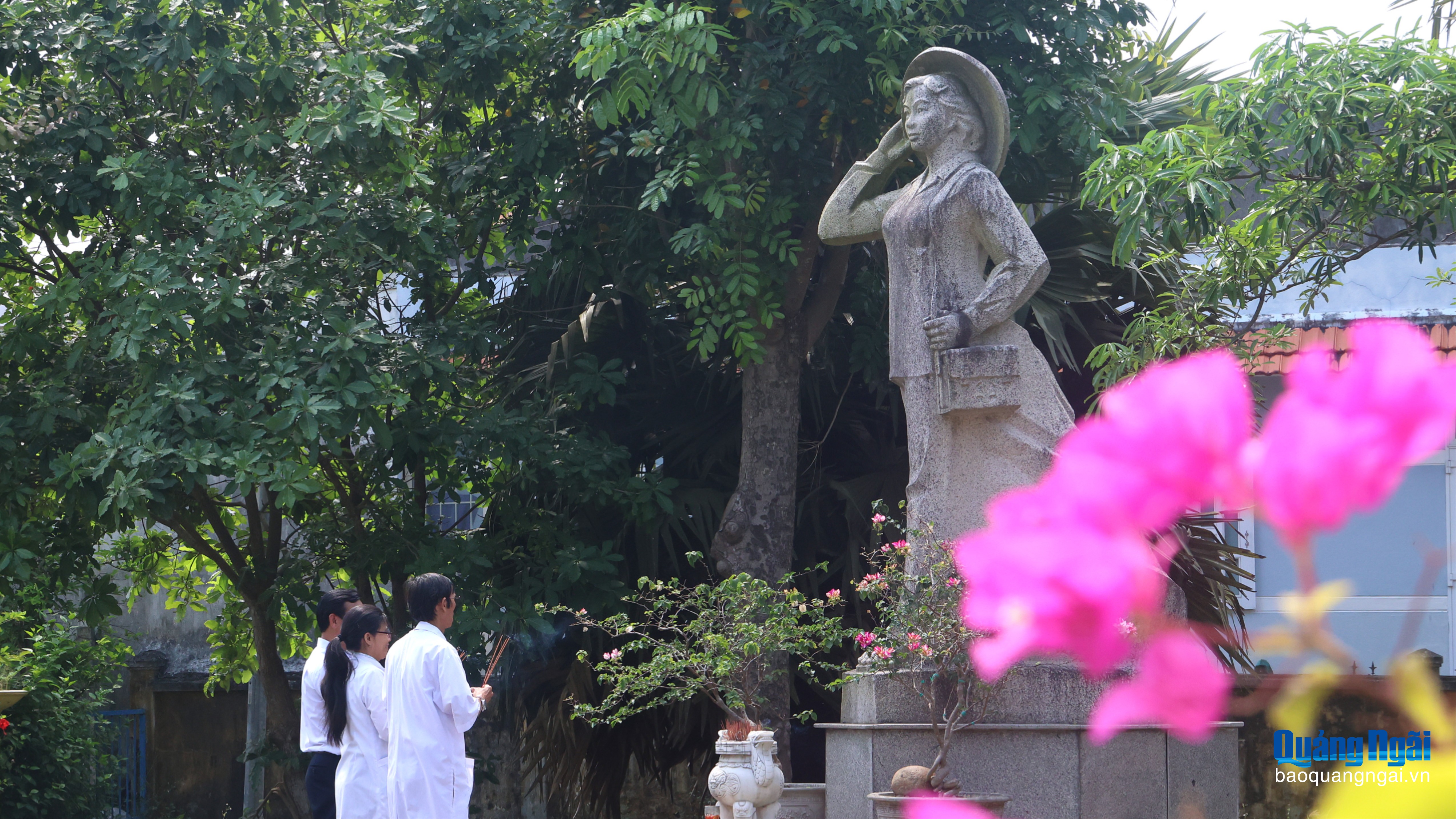 Giữ sáng ngọn lửa y đức