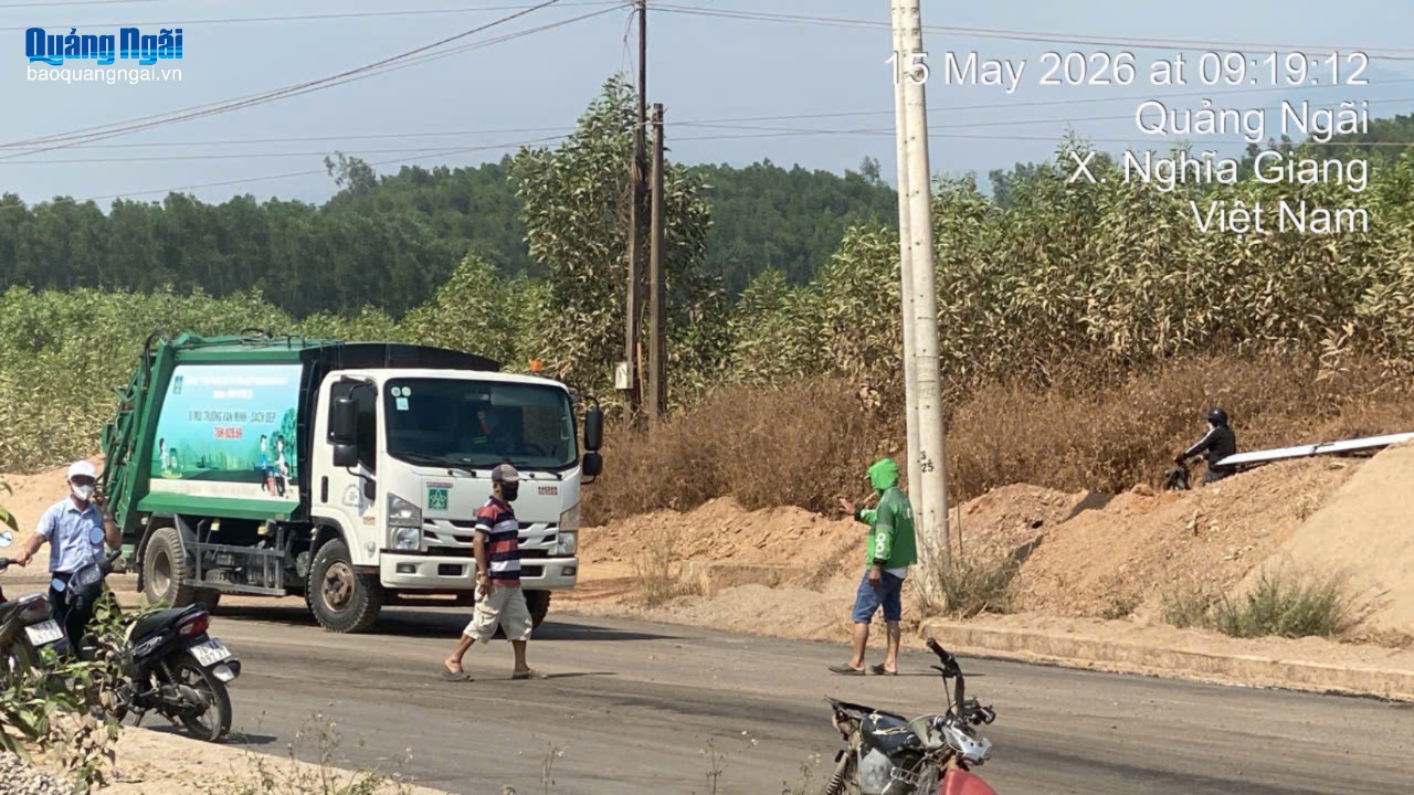 Người dân cản trở xe vận chuyển rác thải